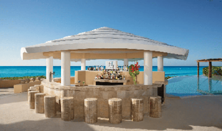Dreams Jade Riviera Cancun oceanfront all-inclusive resort in Cancun Mexico