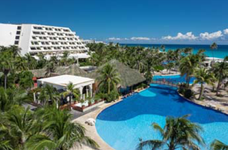 Grand Oasis Cancun all-inclusive oceanfront resort in Cancun Hotel Zone Mexico